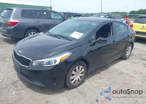 2018 Kia Forte Lx z USA, uszkodzony, nr VIN 3KPFK4A74JE227773